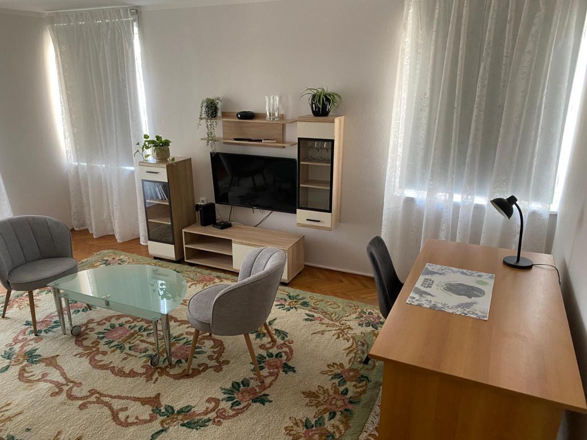 Apartman Colapis- Self Check In, Free Parking, Premium Location! Karlovac Exterior photo